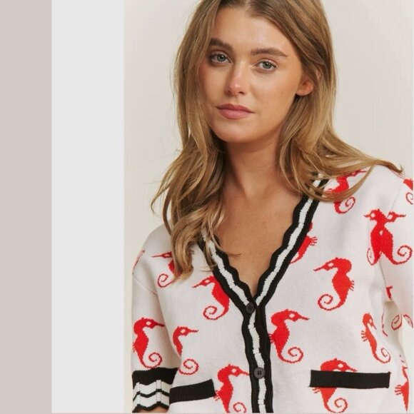 Women Crop Cardigan Size L Cute Red Seahorses Short Sleeves V-Neck Buttons Front - Picture 6 of 10